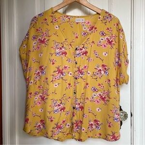 Maurices floral boxy top Loose fit Japanese Print yellow womens xl Boxy Blouse